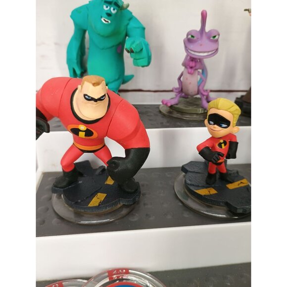 Disney Infinity Character Figurines Set - The Incredibles Monsters Inc Pirates O - Picture 5 of 10